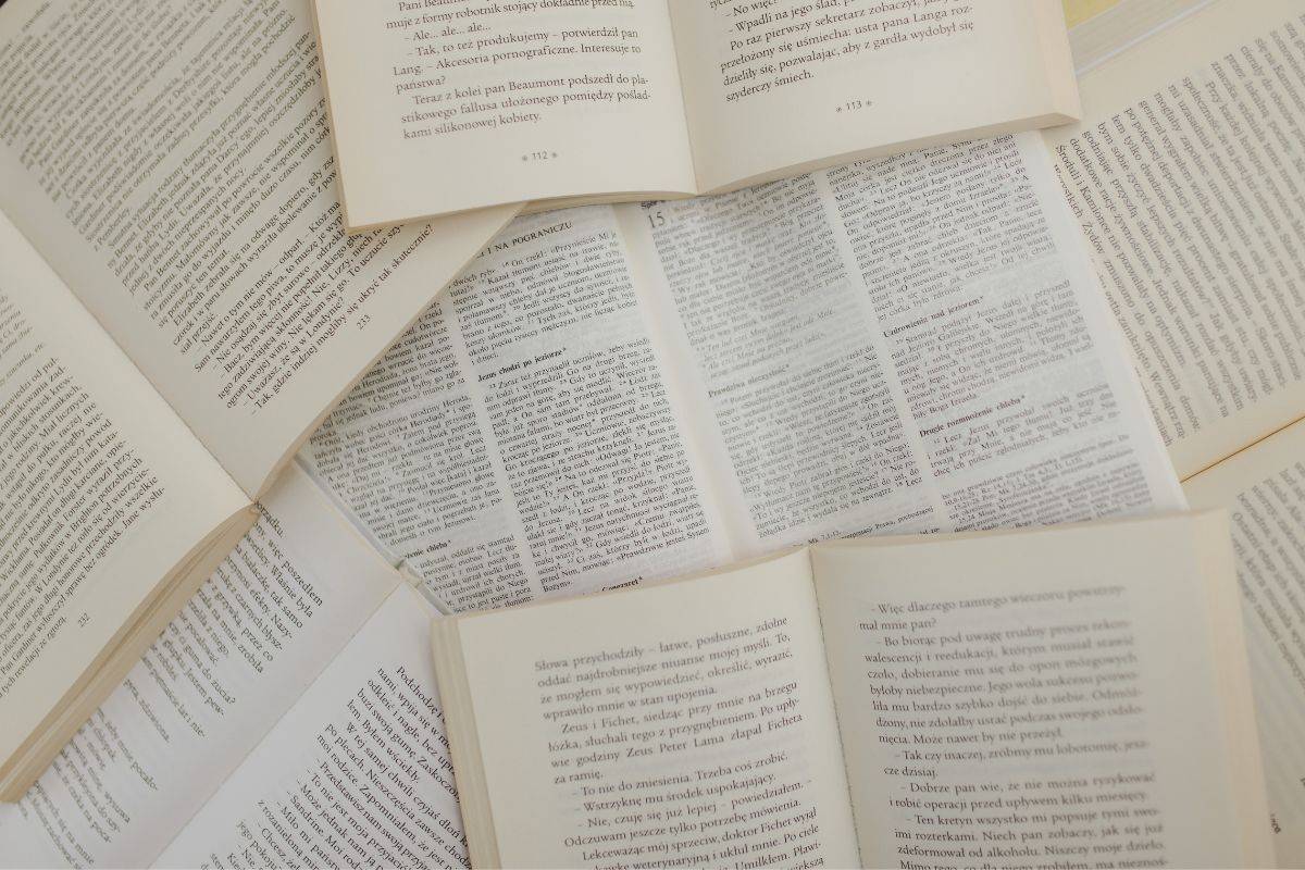 A Memoir Contains Many Messages/Themes