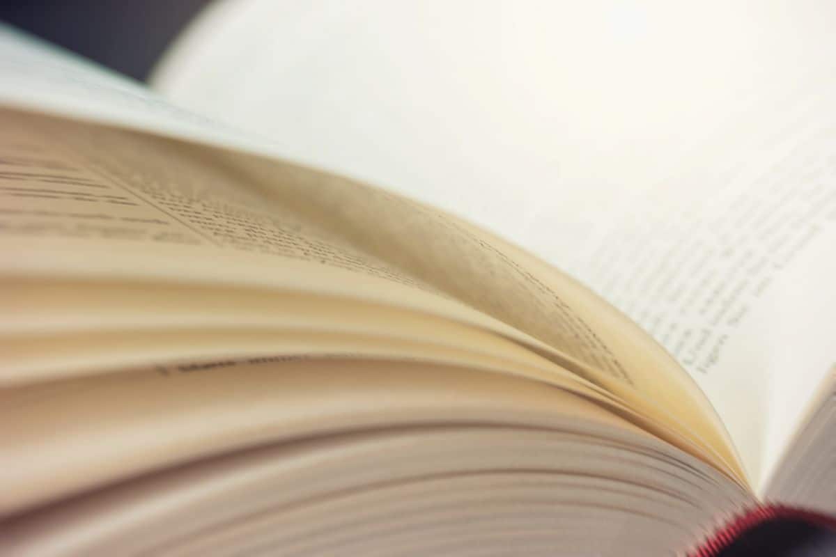 Do Short Stories Have Chapters?