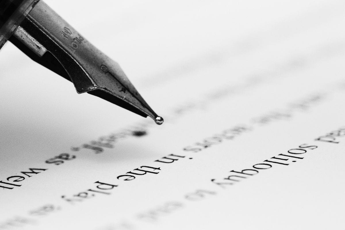 How Many Words In A 5 Minute Speech? A Word Count Guide
However, there’s a lot more information we must cover when exploring this topic.
In this guide, we’ve looked at the word length for 5 minute speeches, why it might be the case, and how you should prepare for the speech itself.
So, if you’re looking for guidance on an upcoming speech, read on to learn more.
What Is The Word Count For A 5 Minute Speech?
This is an area that has been explored multiple times over the years.
Academics and public speaking coaches have long researched this to try to help prospective students improve their speeches and presentation skills.
According to publication coaches, the average person will speak between 125 to 150 words each minute. Resultedly, you would cover between 625 to 750 words per minute if you were to write a speech.
In layman's terms, your average blog post is about 750 words, so you can expect to be able to publicly read out a blog post in 5 minutes.
Variations
Of course, this is only an estimate based on the average. Many people will speak much more quickly than others, and some speak much more slowly.
The fact is, the only way you can categorically and conclusively work out how many words you can cover in 5 minutes is by practice and testing yourself.
It’s also important to note that many speeches will not be read out word for word and you may end up going on a tangent, or even answering questions depending on what type of speech you are conducting.
Therefore, even if you can cover 750 words in 5 minutes word for word, you should also account for missing words or adding words to your speech.
How To Deliver The Perfect 5 Minute Speech By Word Count
When it comes to the delivery of a 5 minute speech with a word count, there are various things you need to bear in mind.
Let’s work under the assumption that you can cover 750 words in a five minute speech. You will need to prepare the speech in sections which provide your most salient points.
Let’s look at this in more detail.
Introduction
As always, your introduction should be the shortest part of your speech and should remain as concise as possible.
If we’re working under the 750 word assumption, your introduction should be between 50 and 100 words maximum.
This will mean that your introduction will take between 30 seconds and 1 minute long when it comes to the timing.
Main Body
![Main Body